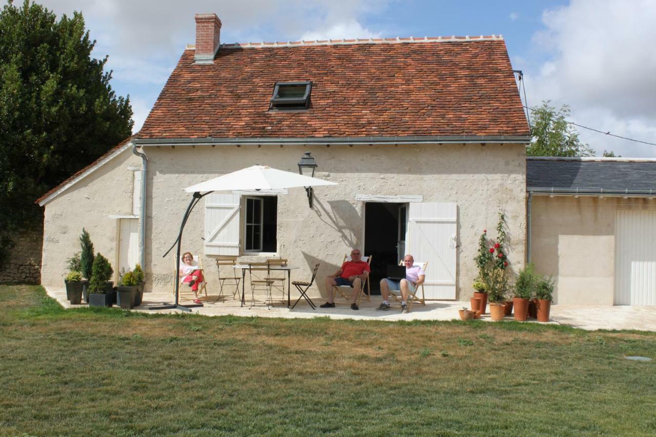 Villa Domaine De Praline L'Ensemble Villerbon Esterno foto